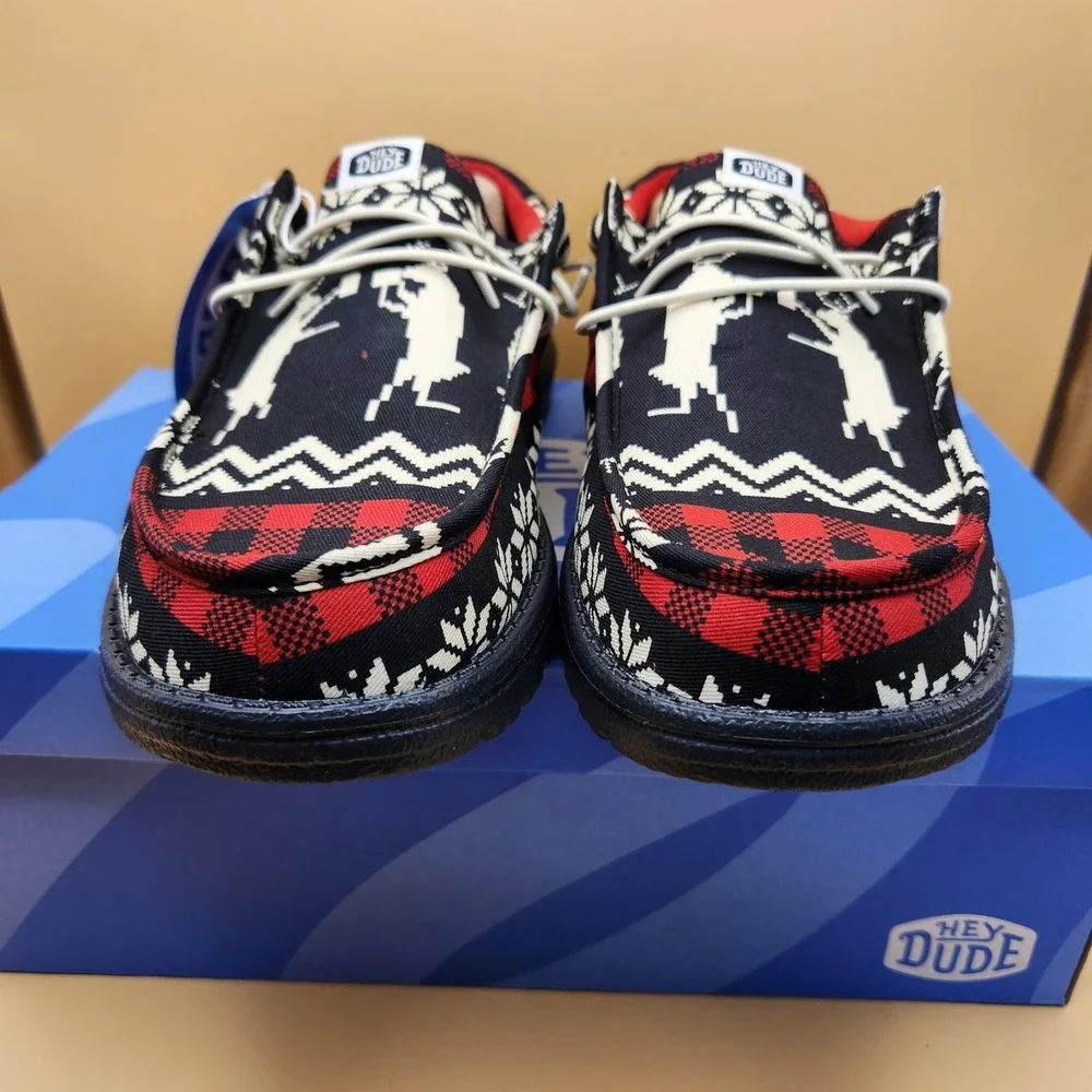 Hey Dude Wally Holiday Cheers Shoes Mens Size 11 Black Multi Casual Comfort Xmas